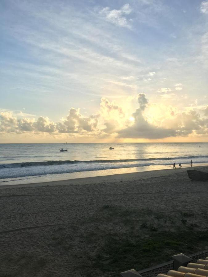 Pousada Na Beira Do Mar 바이아 다 트라이카오 외부 사진